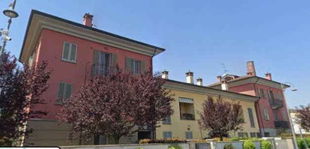 Immagine di copertina dell'immobile Immobile Acquistabile in Asta Giudiziaria Trilocale con Autorimessa e Giardino