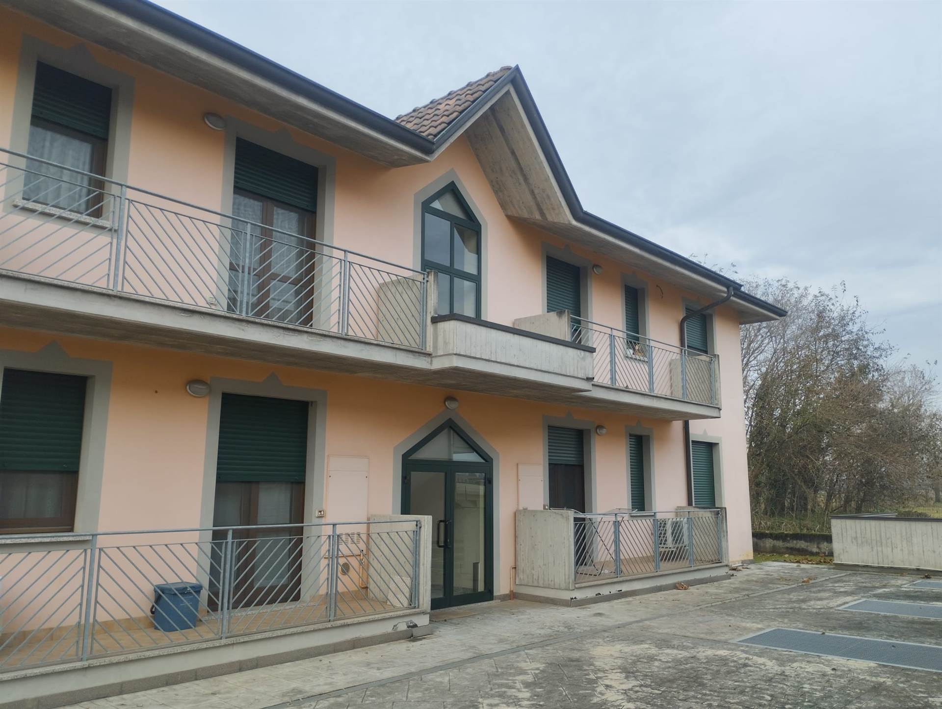 Immagine di copertina dell'immobile Bilocale in Piccolo Contesto Residenziale con Box
